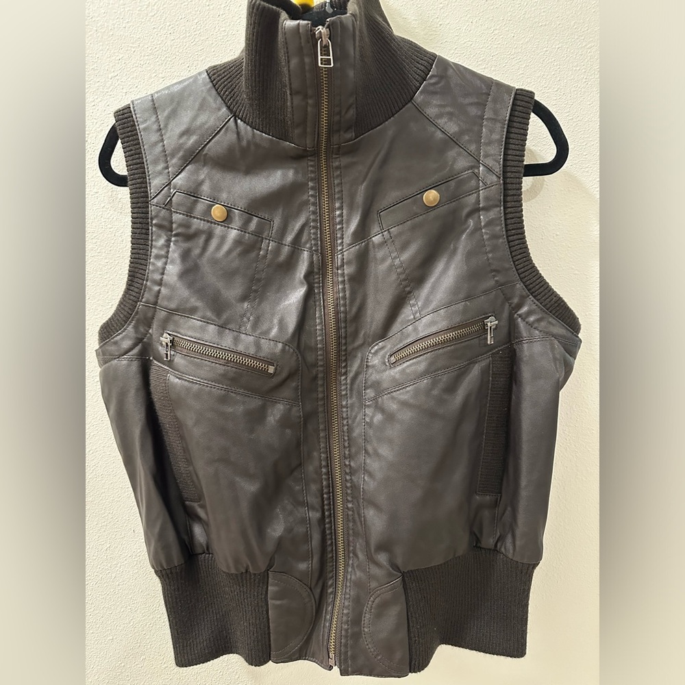 Arden B espresso brown moto vest size L